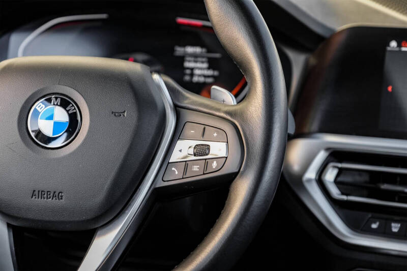 2022 BMW 3 Series 330i