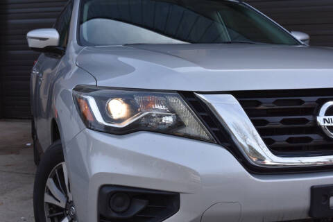 2017 Nissan Pathfinder S