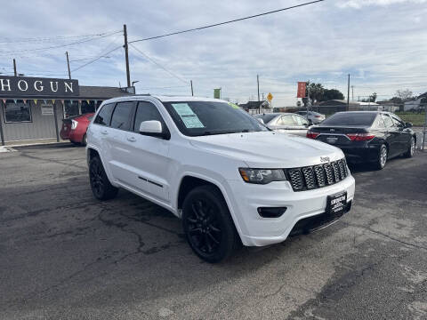 2020 Jeep Grand Cherokee Altitude