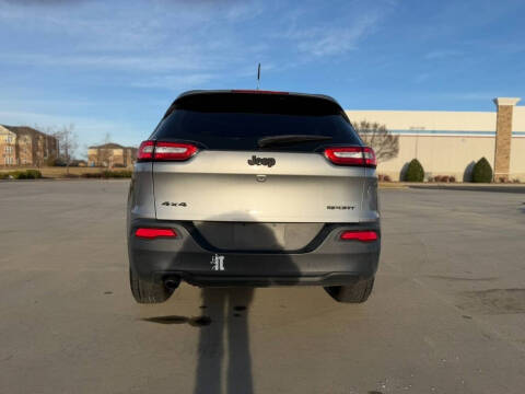 2015 Jeep Cherokee Sport