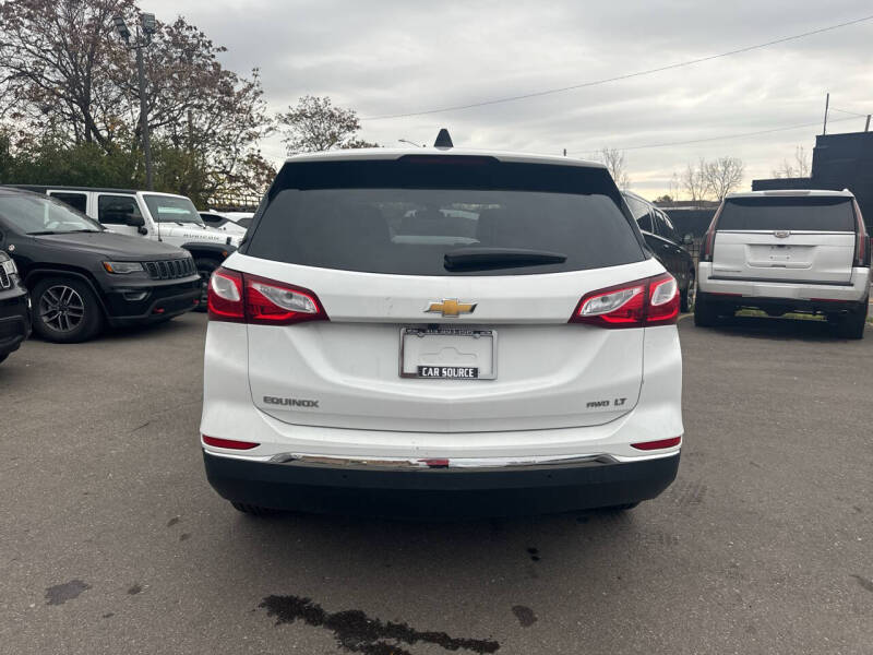 2021 Chevrolet Equinox LT photo 7