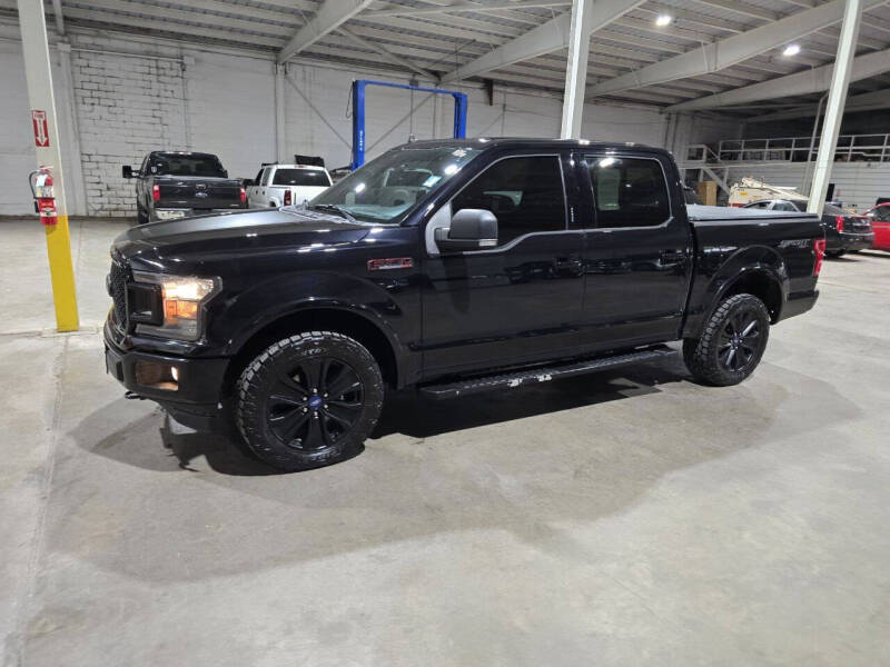 2020 Ford F-150 XLT's photo