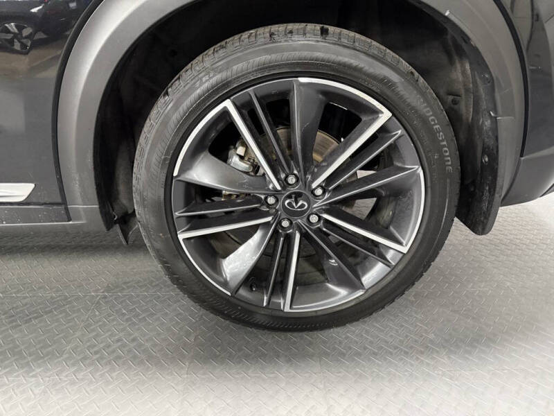 2022 Infiniti QX55 Essential