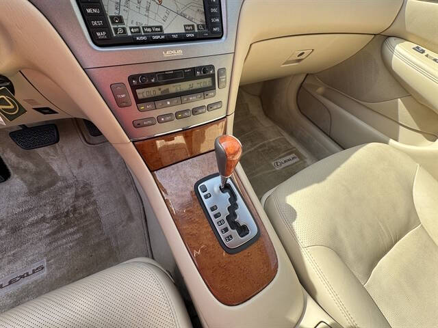 2005 Lexus ES 330