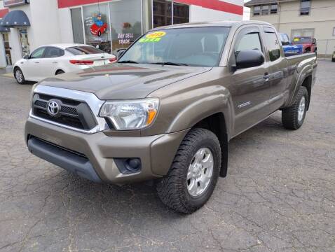 2015 Toyota Tacoma for sale at Signature Auto Group in Massillon OH
