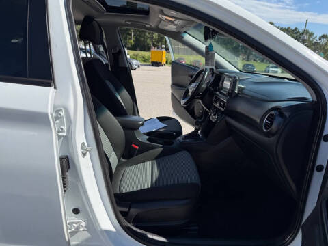 2021 Hyundai Kona SEL Plus