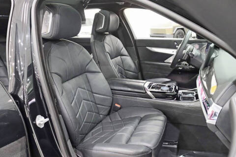 2023 BMW 7 Series 760i xDrive