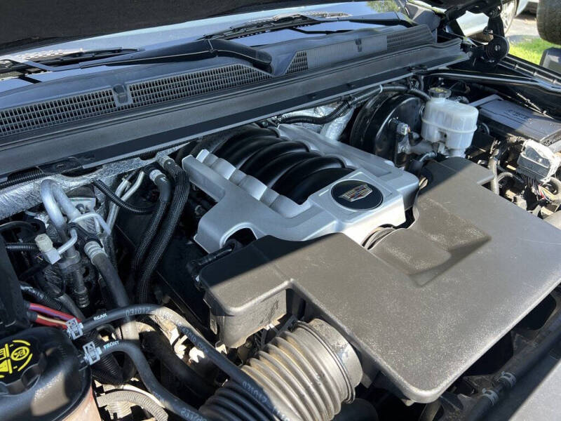 2017 Cadillac Escalade ESV Premium Luxury