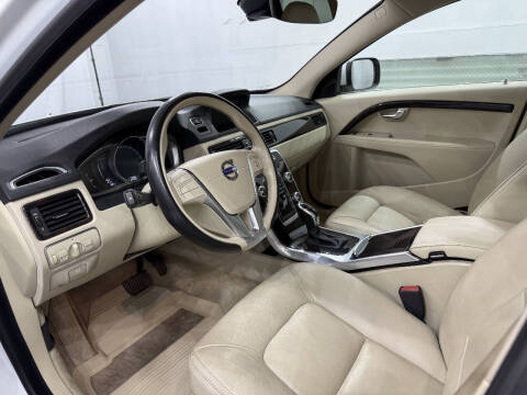 2016 Volvo XC70 T5 Premier