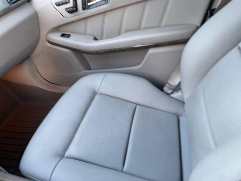 2010 Mercedes-Benz E-Class