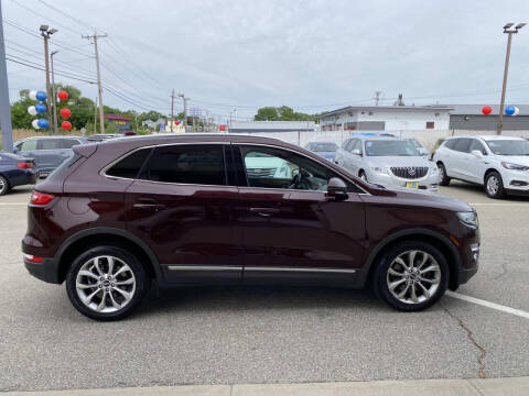 2019 Lincoln MKC Select
