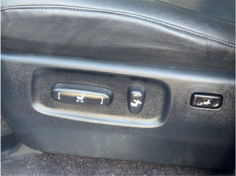 2017 Toyota Land Cruiser