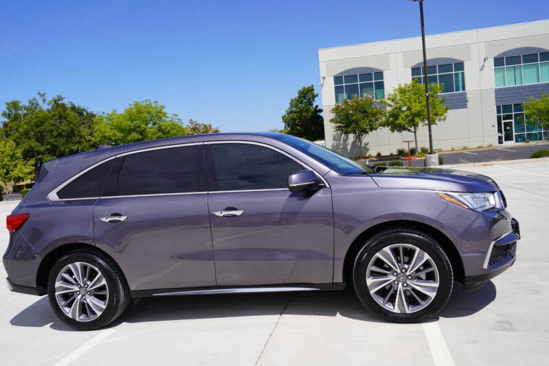 2018 Acura MDX w/Tech