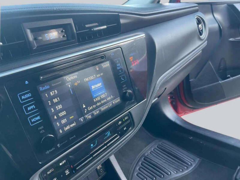 2018 Toyota Corolla SE