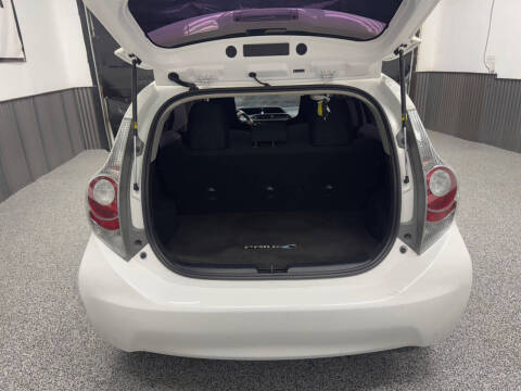 2014 Toyota Prius c One