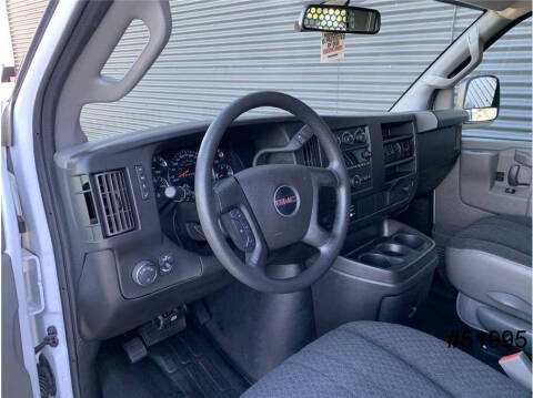 2023 GMC Savana 2500