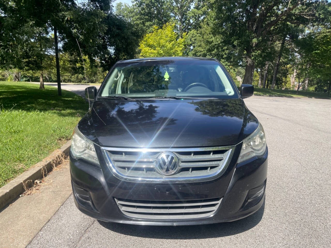 2010 Volkswagen Routan for sale at Tower Grove Auto in Saint Louis, MO