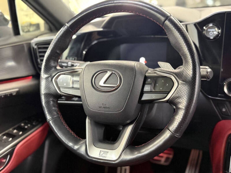 2022 Lexus NX 450h+ F SPORT Handling