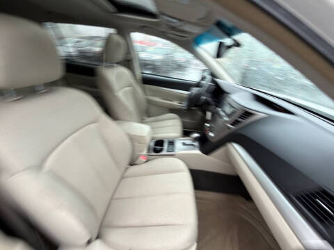 2012 Subaru Outback 2.5i Premium