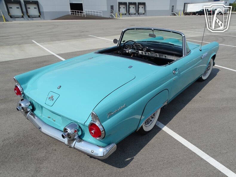 1955 Ford Thunderbird