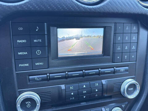 2017 Ford Mustang V6