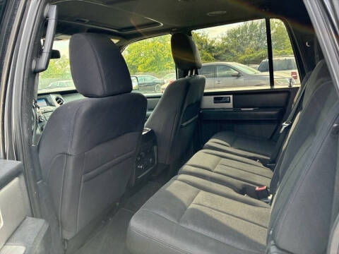 2017 Ford Expedition EL XLT