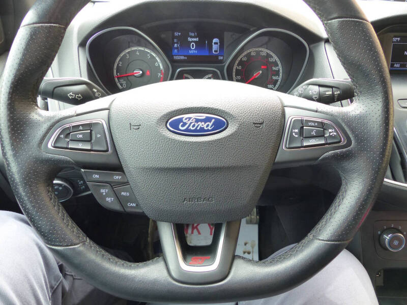2018 Ford Focus ST