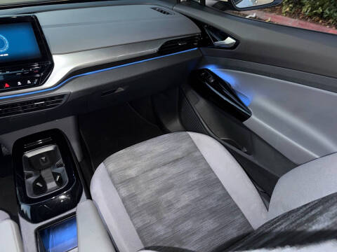 2021 Volkswagen ID.4 Pro