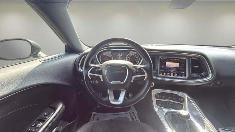 2016 Dodge Challenger R/T Scat Pack