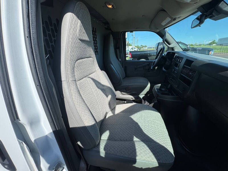 2020 Chevrolet Express 2500
