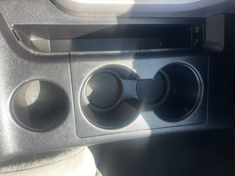 2016 Toyota Sequoia SR5