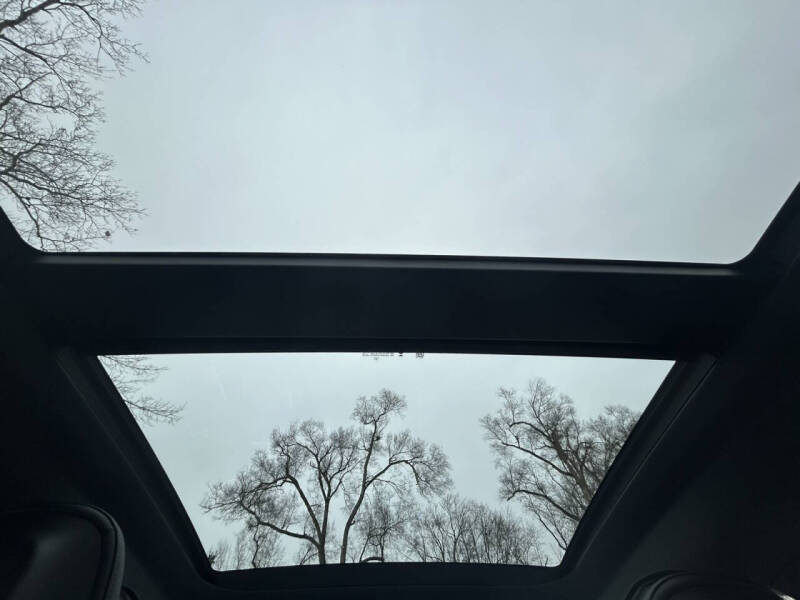 2025 Mercedes-Benz GLC GLC 300 4MATIC