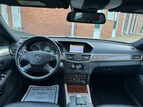 2010 Mercedes-Benz E-Class