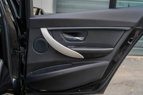 2018 BMW 3 Series 320i xDrive