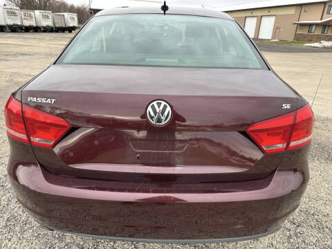 2012 Volkswagen Passat SE PZEV