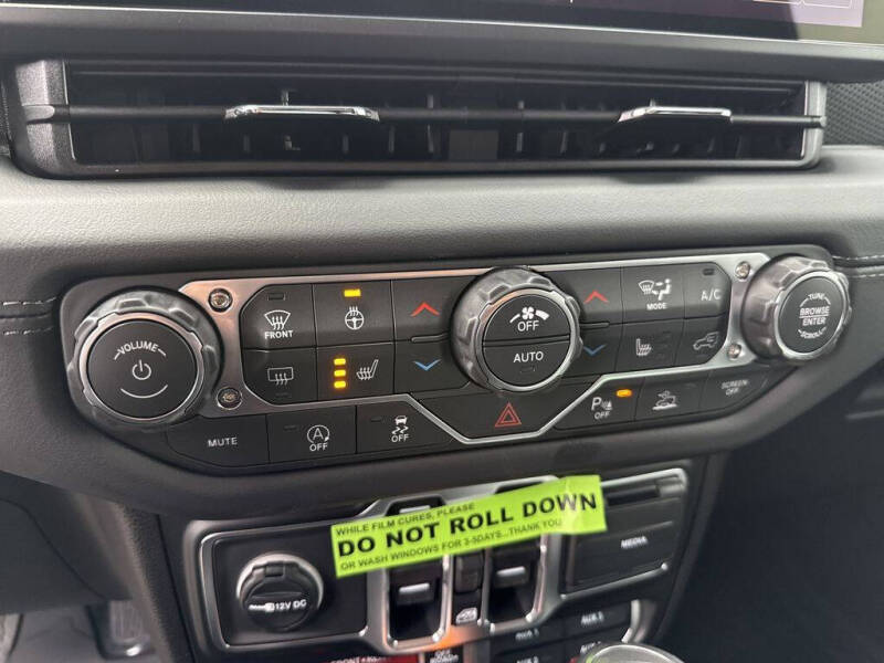 2026 Jeep Gladiator Rubicon X