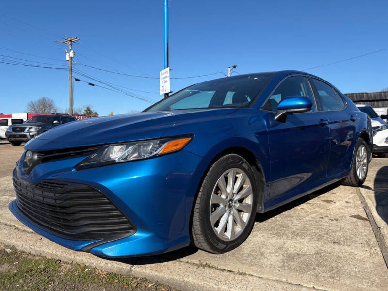 2019 Toyota Camry LE