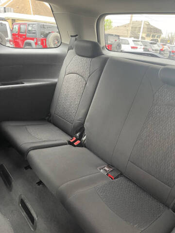 2013 GMC Acadia SLE-2