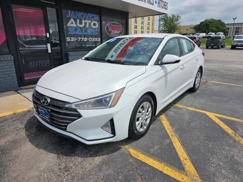 2019 Hyundai Elantra SE