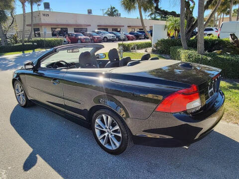 2011 Volvo C70 T5