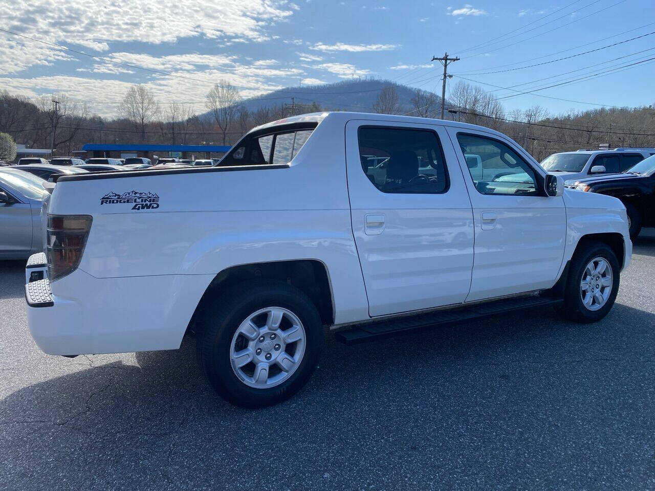 2006 Honda Ridgeline for sale at Driven Pre-Owned in Lenoir, NC