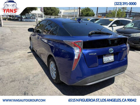 2017 Toyota Prius Three