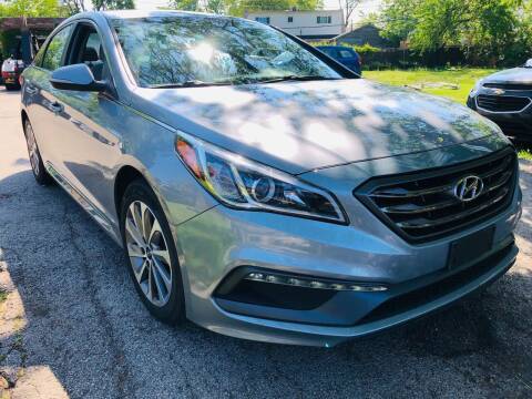 2015 Hyundai Sonata for sale at Midland Commercial. Chicago Cargo Vans & Truck in Bridgeview IL
