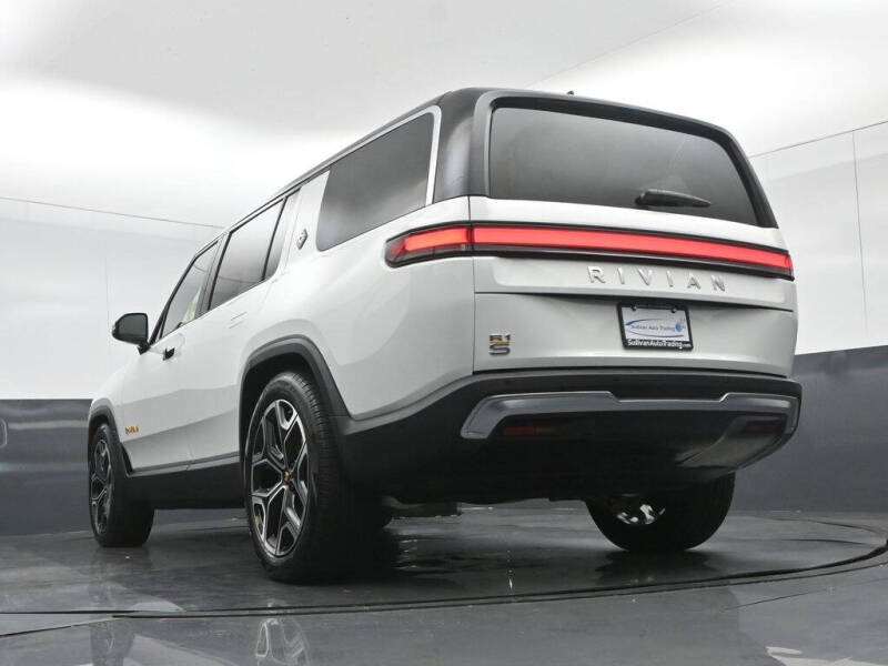 2023 Rivian R1S Launch Edition
