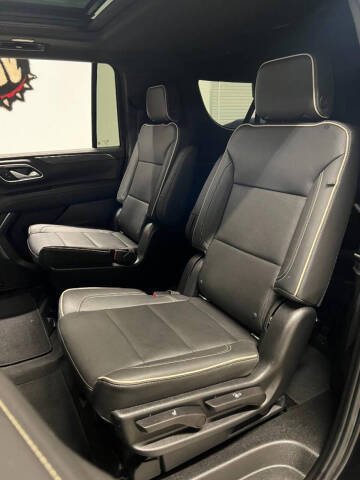 2022 GMC Yukon XL SLT