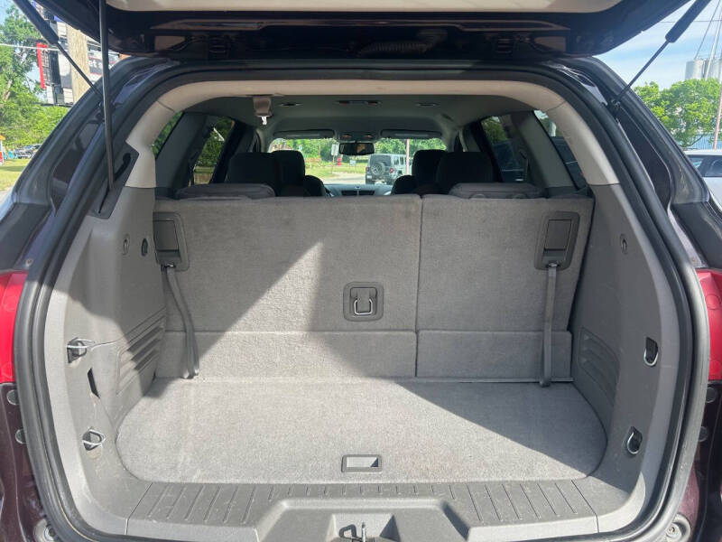 2010 Chevrolet Traverse LT