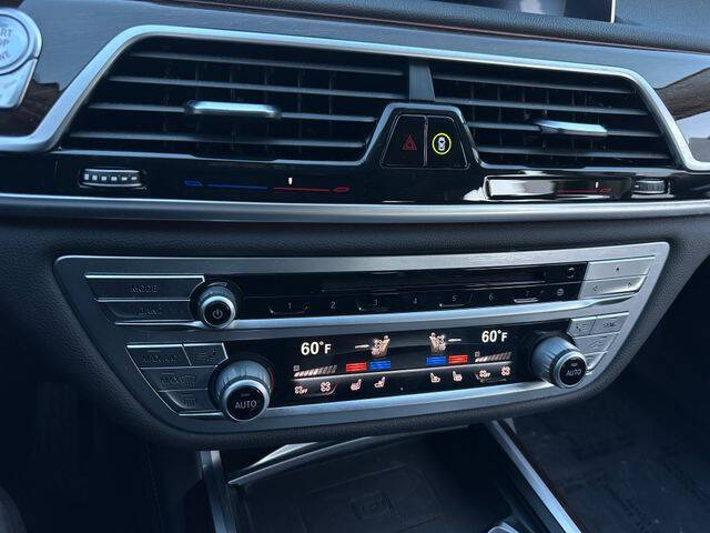 2020 BMW 7 Series 740i