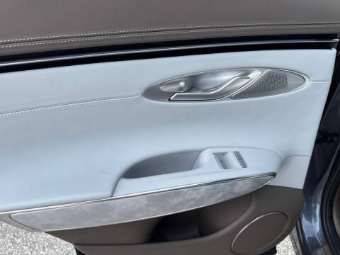 2026 Genesis Electrified GV70 Prestige