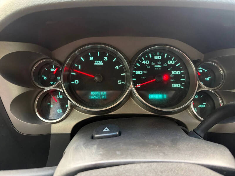 2011 Chevrolet Silverado 3500HD CC