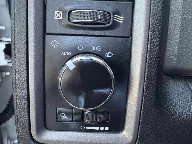 2020 RAM 1500 Classic Tradesman